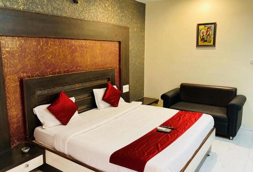 Habitació Deluxe, Jagdish