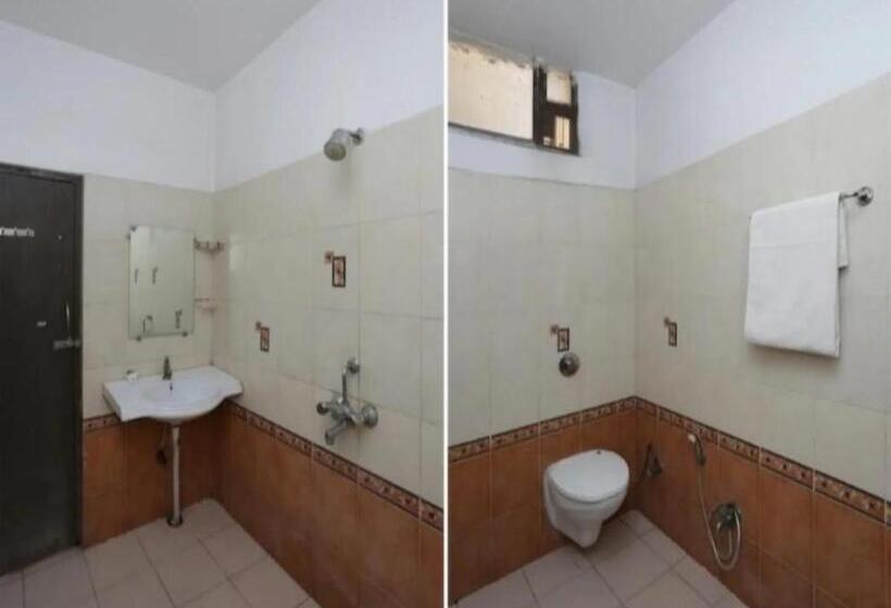 Habitació Deluxe, Jagdish