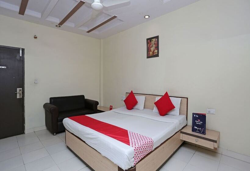 Habitació Deluxe, Jagdish