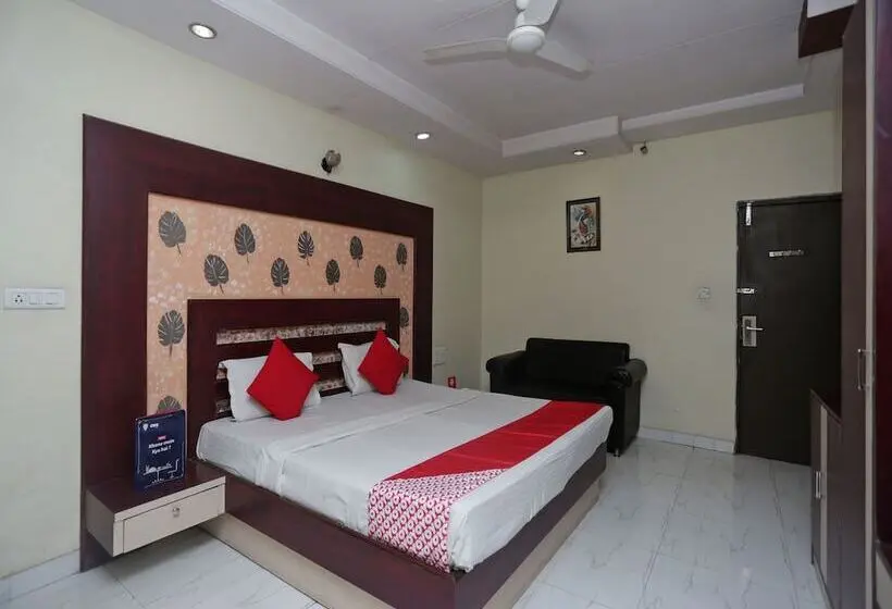 Chambre Deluxe, Jagdish