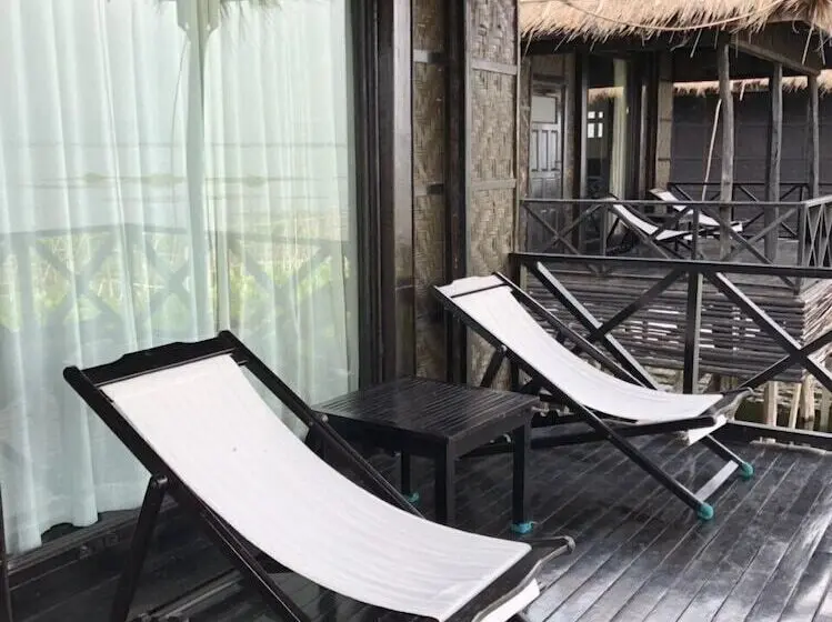 اتاق لوکس, Sky Lake Inle Resort