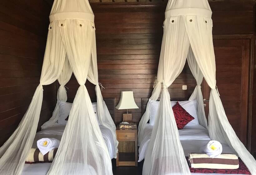 اتاق لوکس با چشم‌انداز استخر, Pattri Garden Lembongan