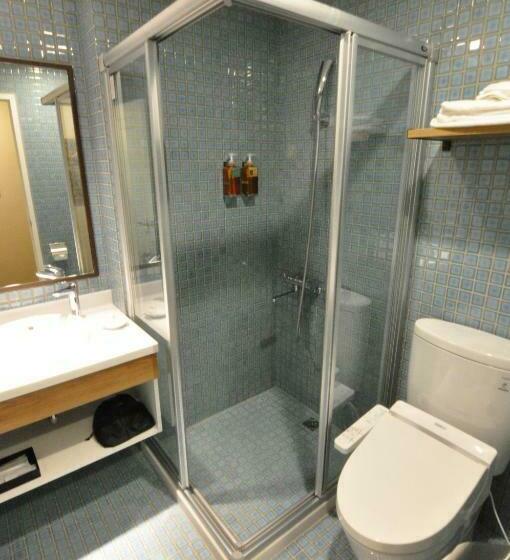 اتاق استاندارد سه نفره, Kuei