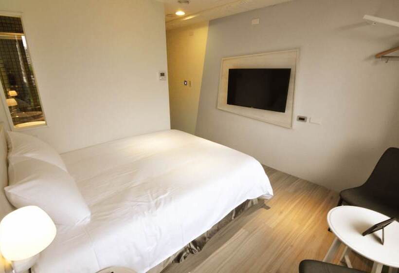 اتاق اکونومی, Kuei