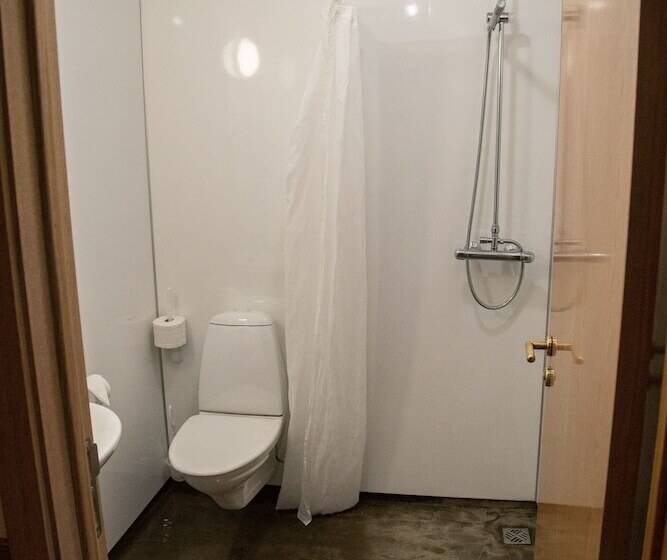 اتاق استاندارد, Smyrlabjorg