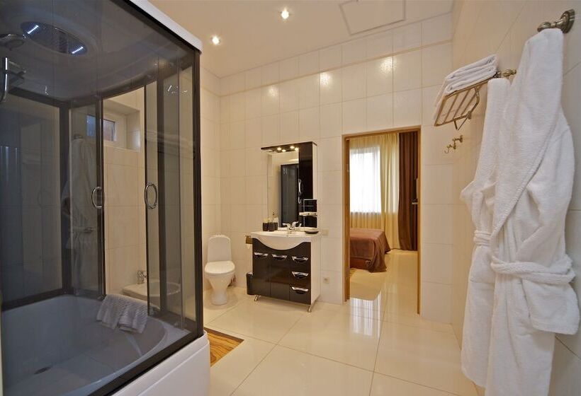 Апартаменты 1 Спальня, Okhotnik Hotel & Spa