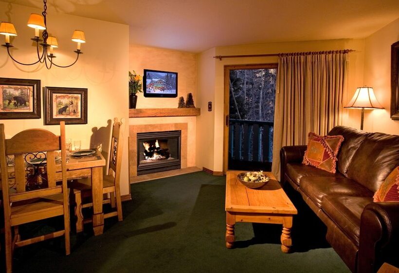 Люкс, Alpine Village Suites