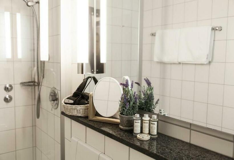 اتاق لوکس, Paulaner Am Dom