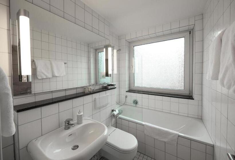 اتاق استاندارد, Paulaner Am Dom