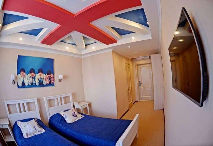 اتاق استاندارد, Art