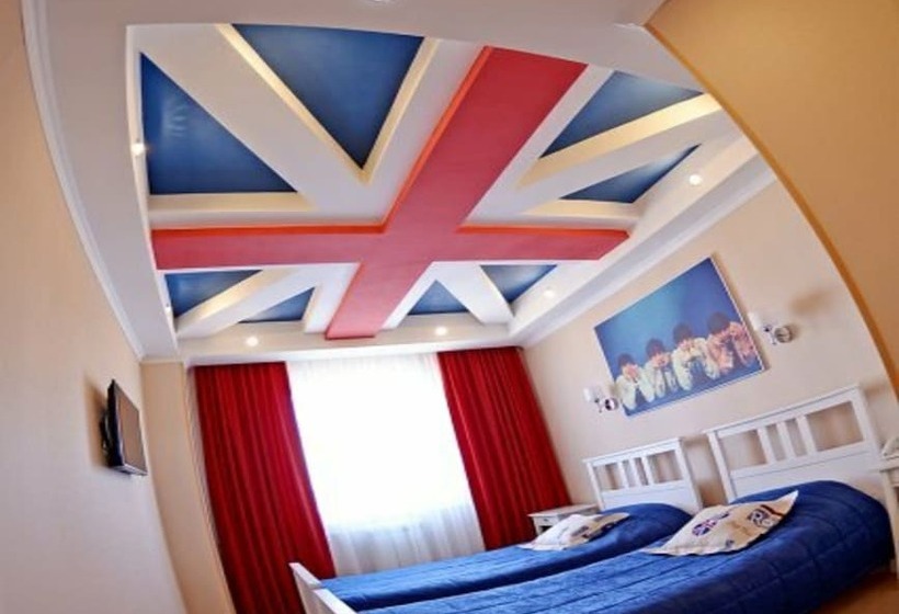 اتاق استاندارد, Art