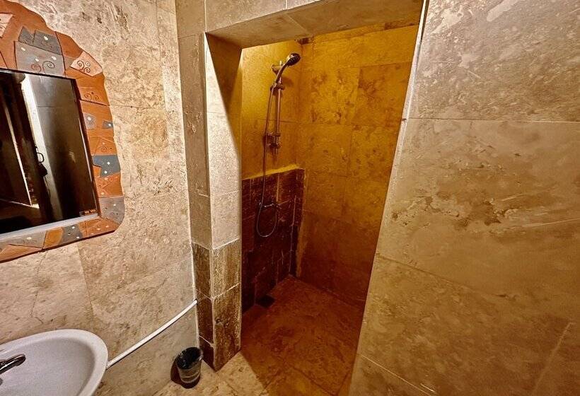 اتاق استاندارد, Harkasos Cave