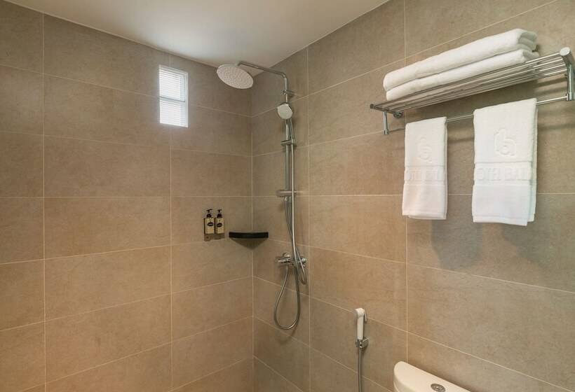 اتاق لوکس, Balmi