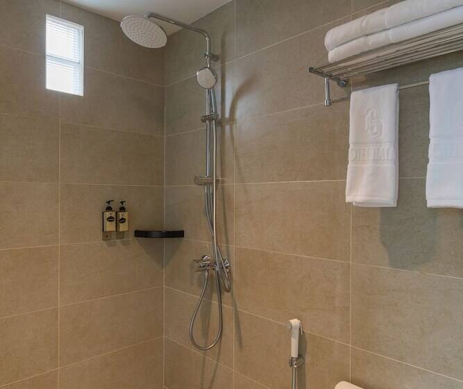 اتاق لوکس, Balmi