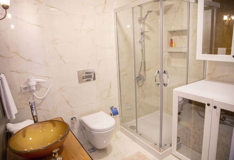 חדר דלוקס לארבעה, Bellapais 58 Luxury Cesme
