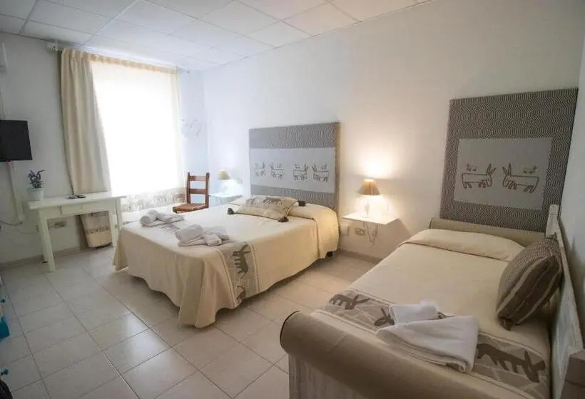 Standard Kolmen Hengen Huone, Canne Al Vento