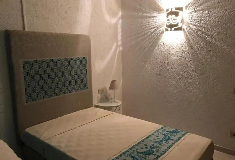 Standard Yhden Hengen Huone, Canne Al Vento
