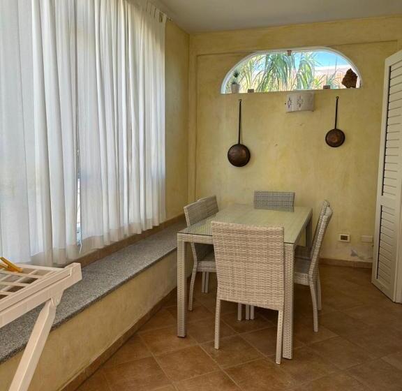 침실 2개 아파트, Canne Al Vento