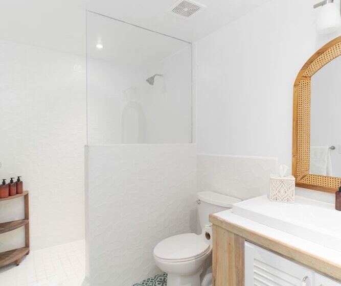 اتاق راحتی یک تخته, The Beach House Boutique