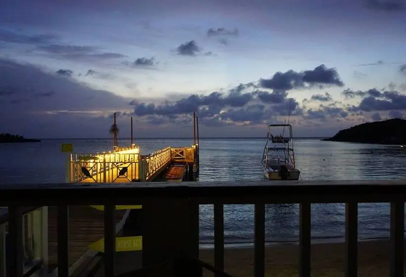 سوئیت پرزیدنت, The Beach House Boutique