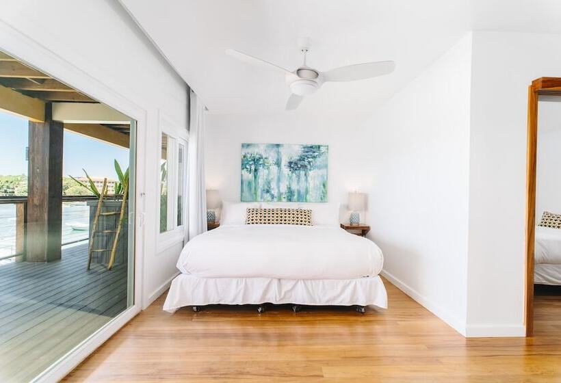 Deluxe Suite Sea View, The Beach House Boutique