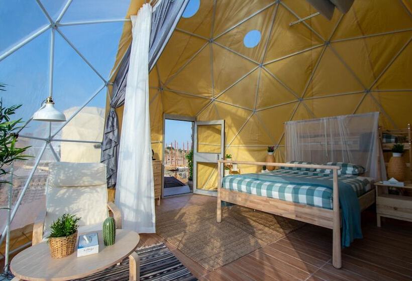 چادر با خدمات رفاهی استاندارد, Longbeach Campground