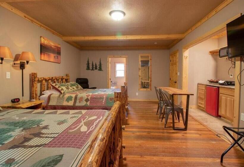 行政房间, The Idaho Lodge & Rv Park