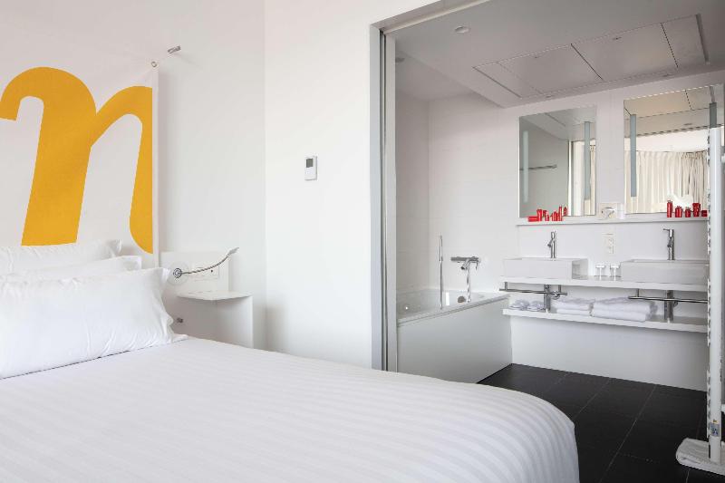 اتاق اجرایی, Crowne Plaza Lima, An Ihg