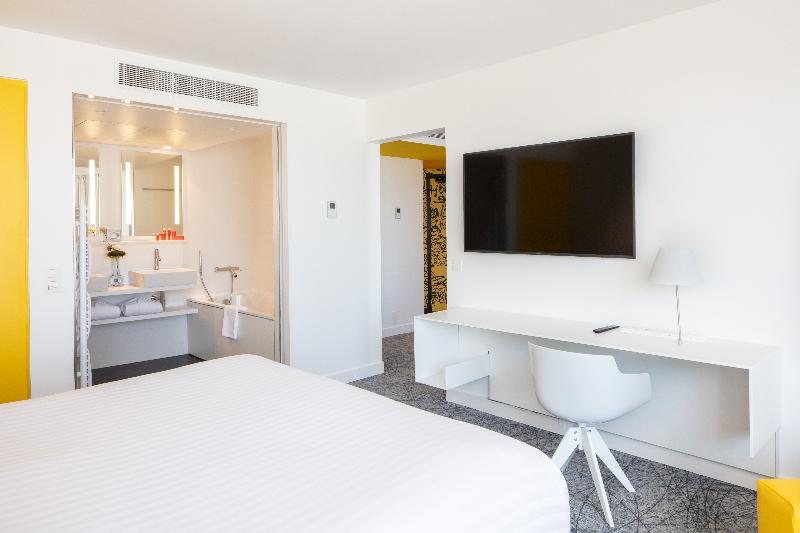 اتاق اجرایی, Crowne Plaza Lima, An Ihg