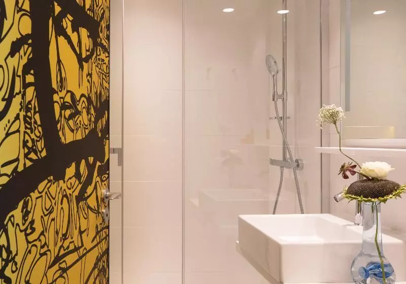 اتاق اجرایی, Crowne Plaza Lima, An Ihg