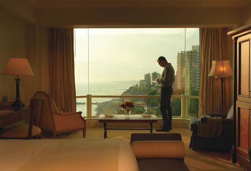 جناح جونيور ديلوكس مطل على البحر, Miraflores Park, A Belmond Hotel, Lima