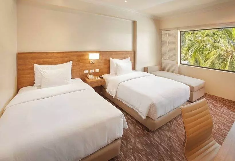 デラックスルーム, Quest Plus Conference Center Clark