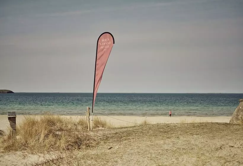 اتاق لوکس با چشمانداز دریا, Sola Strand