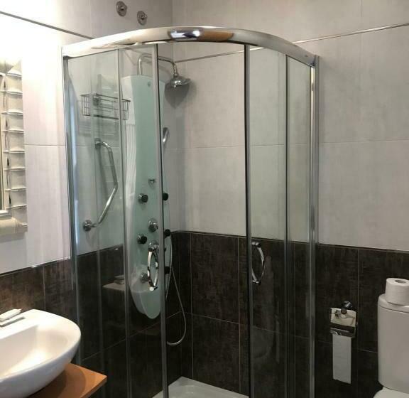 Quarto Estandar, Ave Del Mar