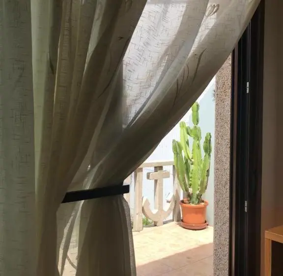 バルコニー付きデラックスルーム, Ave Del Mar