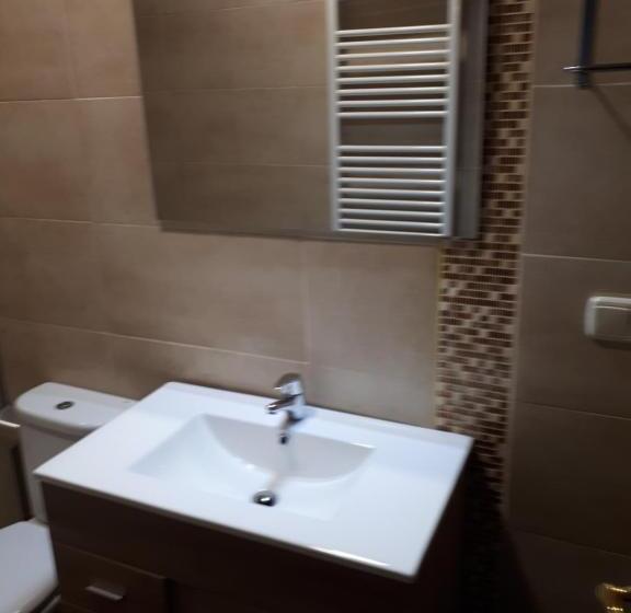 スタンダードトリプルルーム, Pension Vilanova