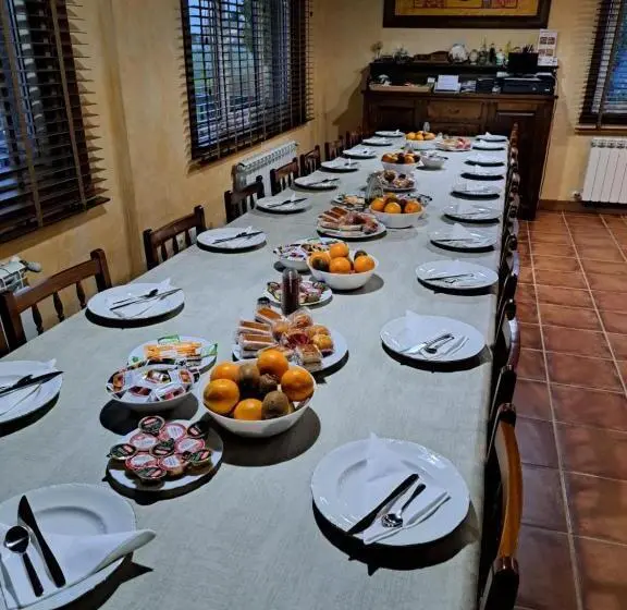 スタンダードトリプルルーム, Pension Vilanova