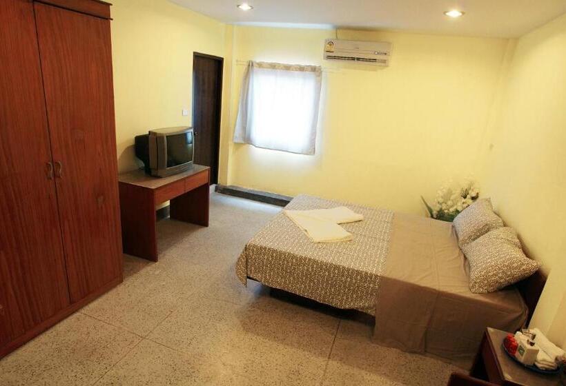 اتاق استاندارد با بالکن, Sri Krungthep