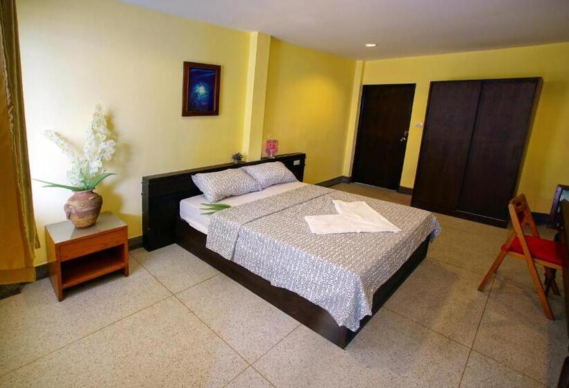 اتاق سوپریور, Sri Krungthep