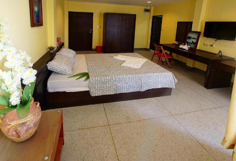 Quarto Superior com Terraço, Sri Krungthep