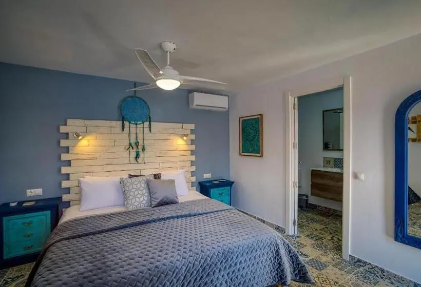 キングサイズベッドのスーペリアルーム, The Palms Boutique Resort Málaga Adults Only