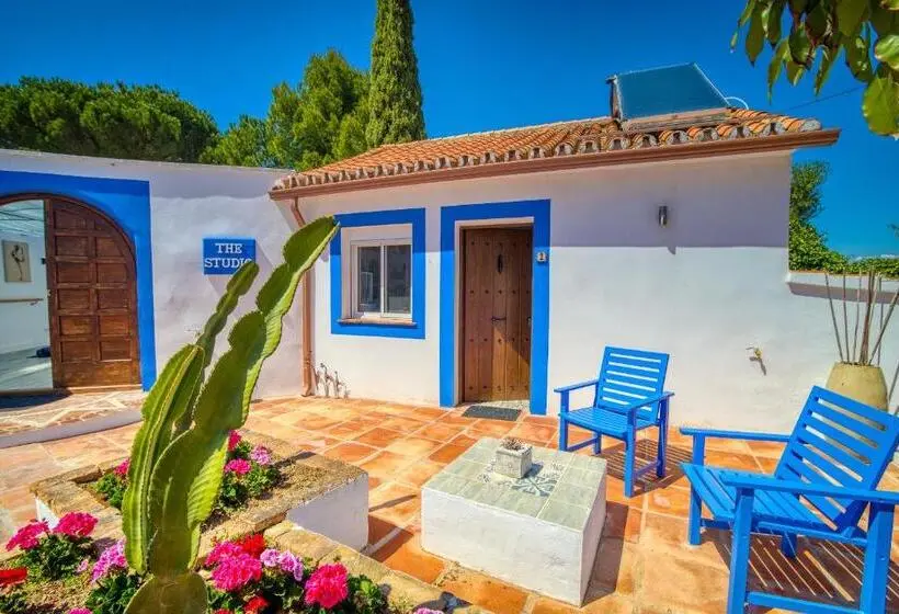 キングサイズベッドのスーペリアルーム, The Palms Boutique Resort Málaga Adults Only
