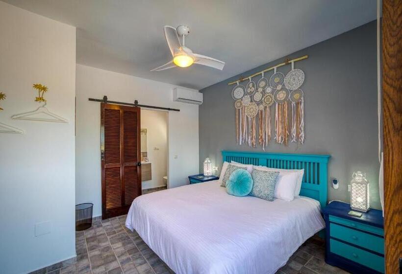 اتاق سوپریور با تخت بزرگ, The Palms Boutique Resort Málaga   Adults Only