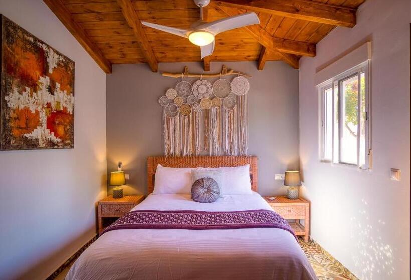 Номер Deluxe Кровать Кинг, The Palms Boutique Resort Málaga   Adults Only