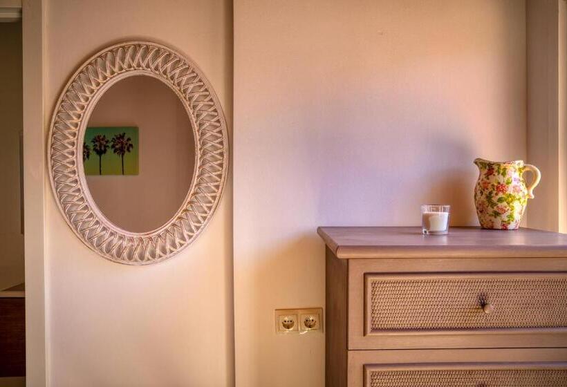 Номер Стандарт, The Palms Boutique Resort Málaga   Adults Only