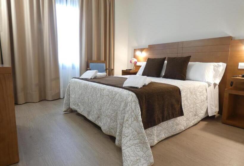 اتاق استاندارد یک نفره, Arzúa