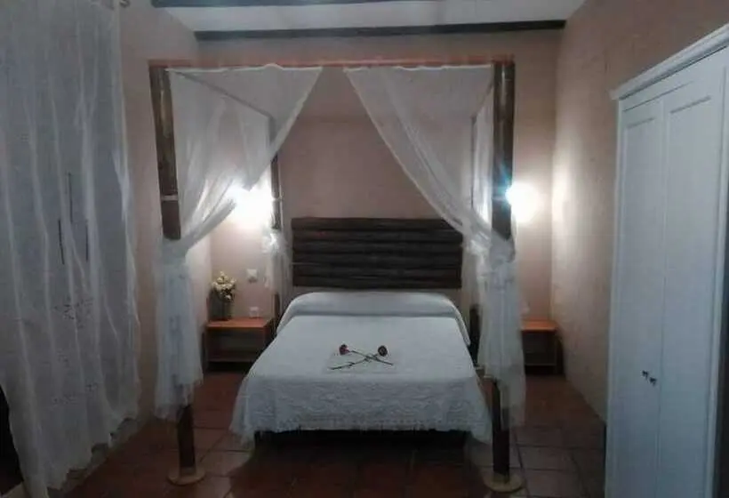 ロマンチックな部屋, Casa Rural La Posada De María