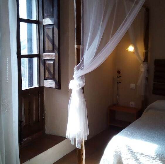 ロマンチックな部屋, Casa Rural La Posada De María