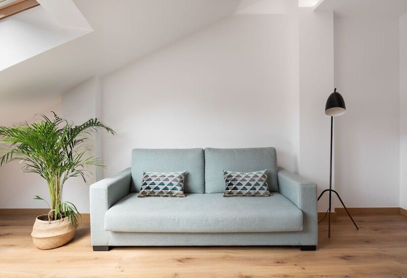 주니어 스위트, Costa Da Morte