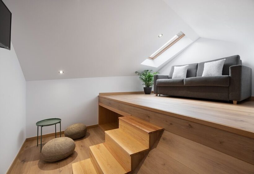 주니어 스위트, Costa Da Morte